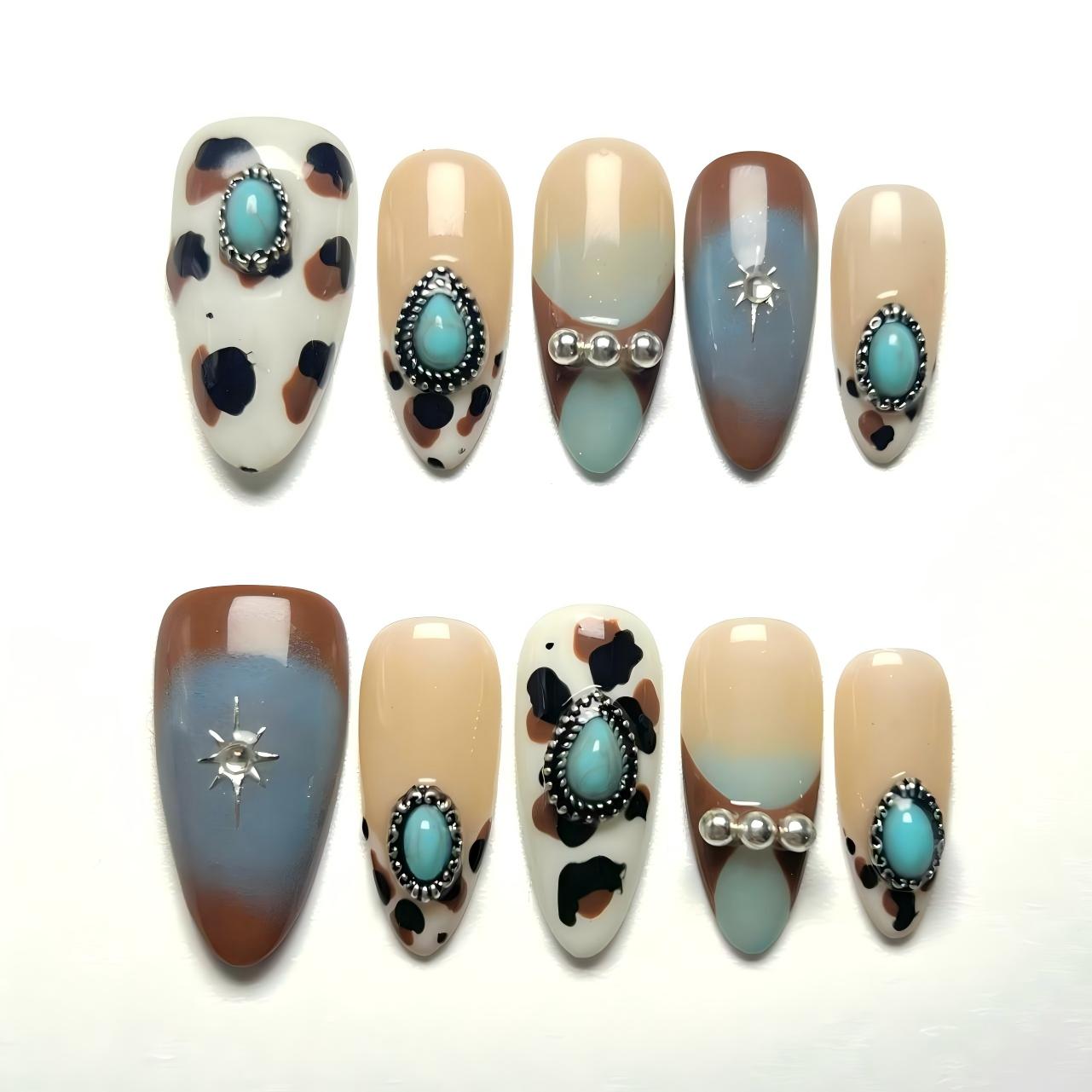 Boho Cowprint (F131)