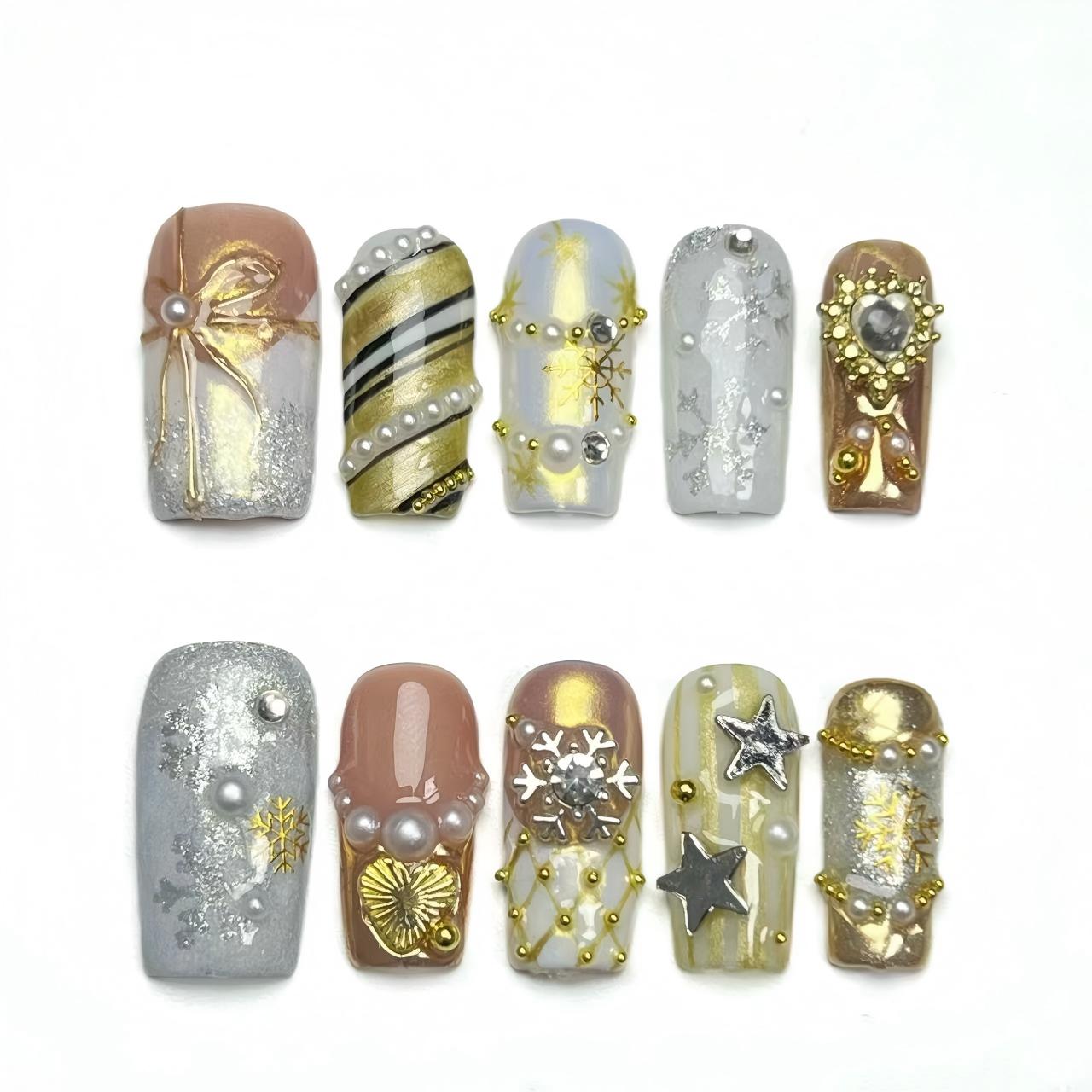 Snowflakes (F181)