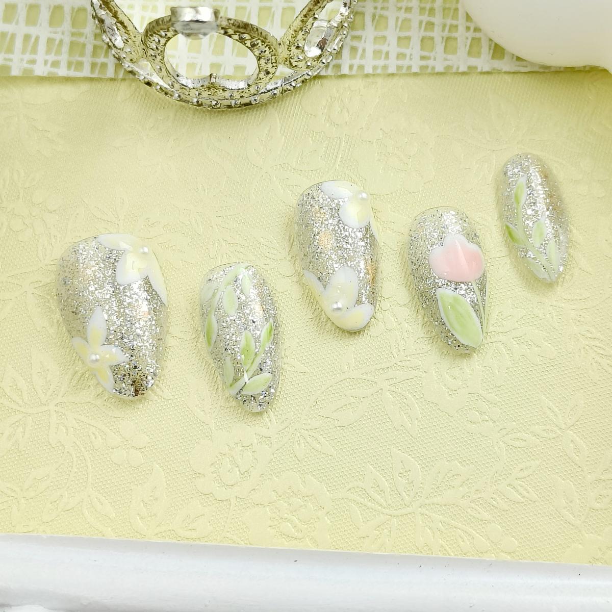 Silvery Tulip