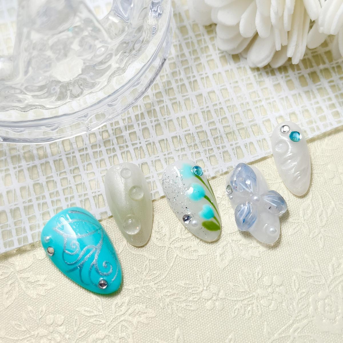 Turquoise Botanica