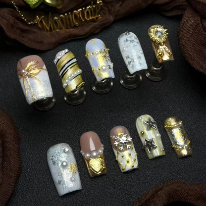 Snowflakes (F181)